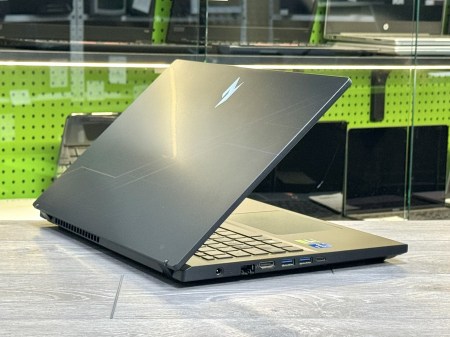 Acer Nitro V15 ANV15-52 3